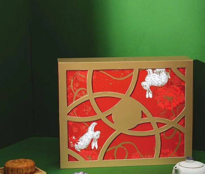 Hộp quà gấm hoa Thượng Uyển